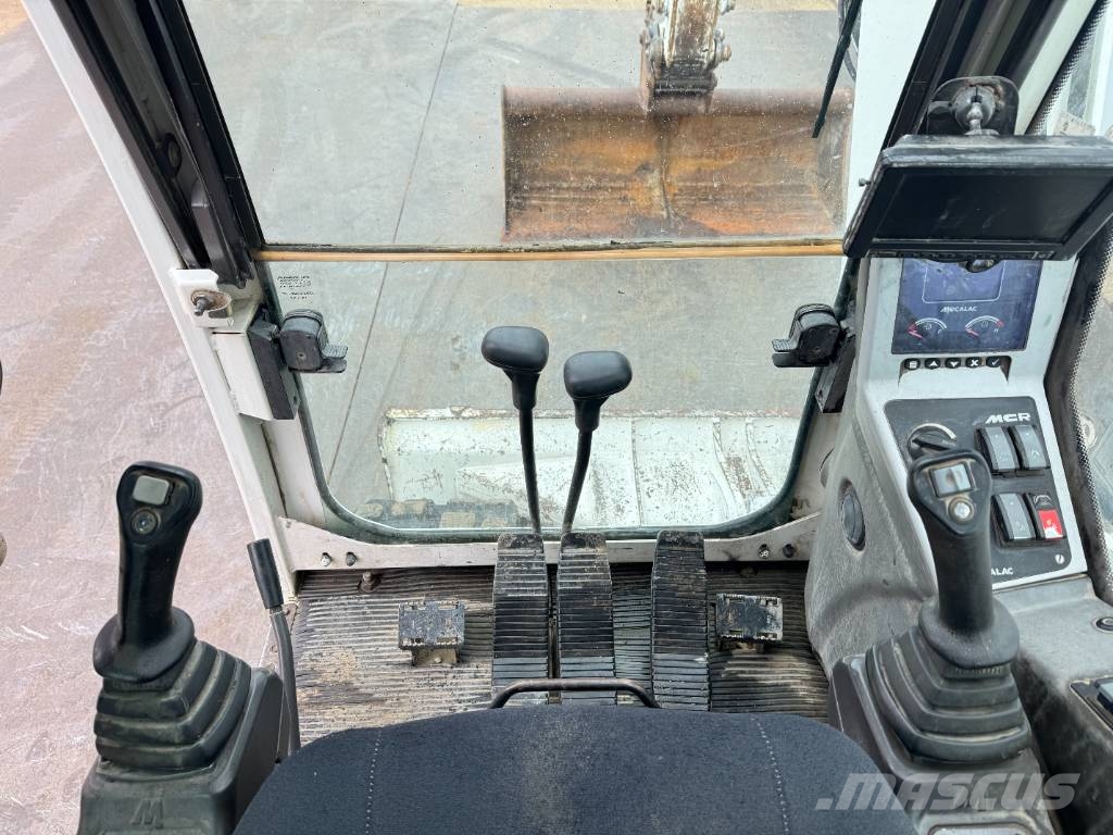 Mecalac 10MCR - Many extra attachments! Auto Lube Rupsgraafmachines