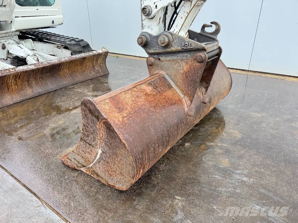 Mecalac 10MCR - Many extra attachments! Auto Lube Rupsgraafmachines