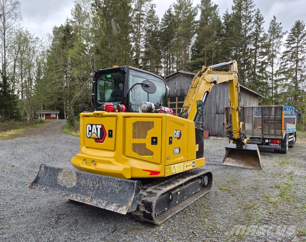 CAT 306 CR Mini ekskavatörler, 7 tona dek