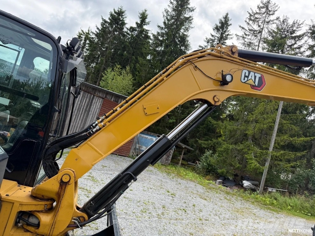 CAT 306 CR Mini ekskavatörler, 7 tona dek