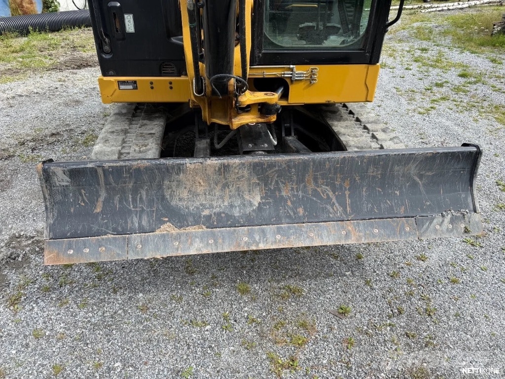 CAT 306 CR Mini ekskavatörler, 7 tona dek