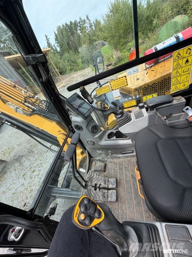 CAT 306 CR Mini ekskavatörler, 7 tona dek