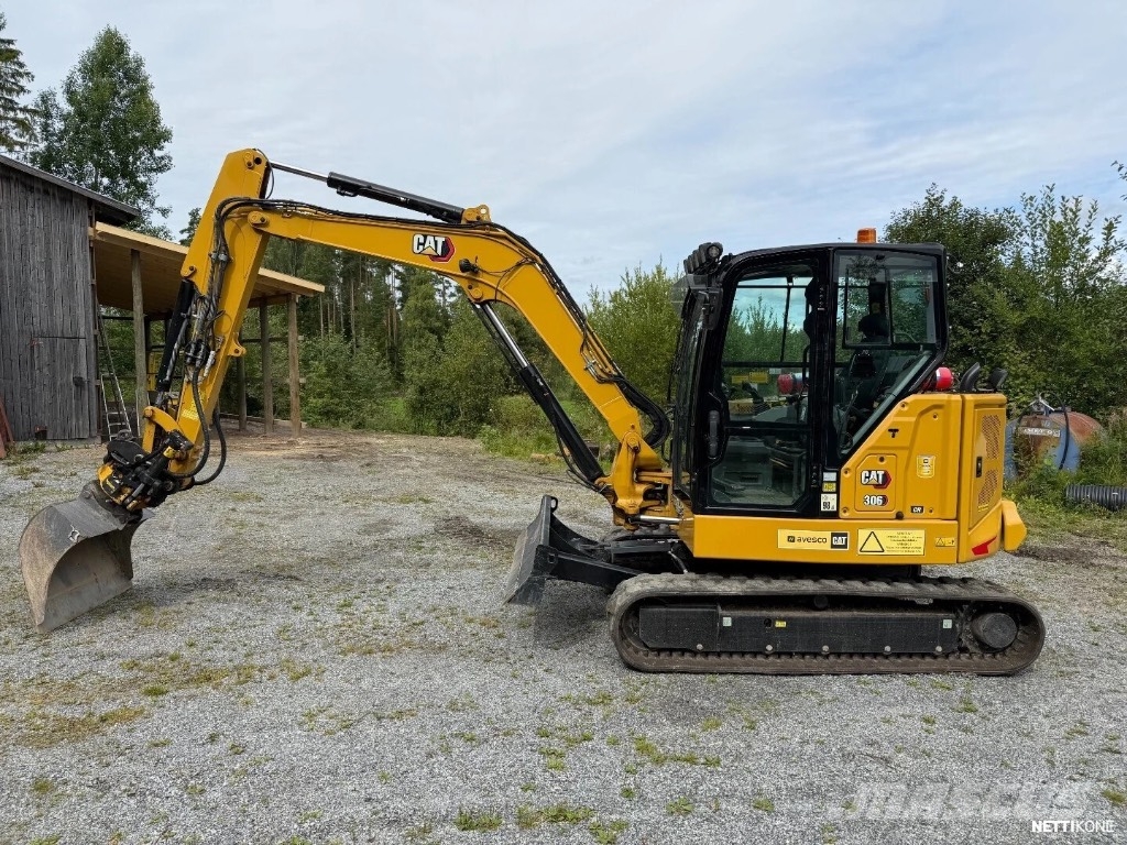 CAT 306 CR Mini ekskavatörler, 7 tona dek