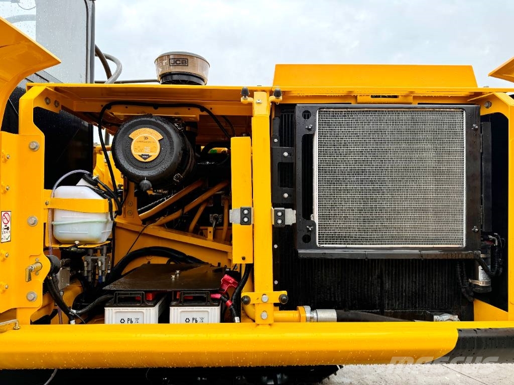 JCB 215LC - New / Unused / Hammer Lines Excavadoras sobre orugas