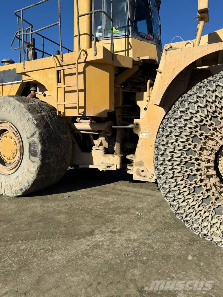 CAT 990 II لوادر بعجل