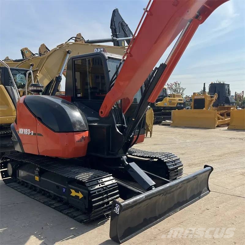 Kubota KX 183-3 中型挖掘机