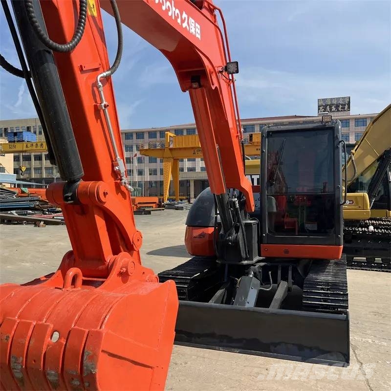 Kubota KX 183-3 中型挖掘机