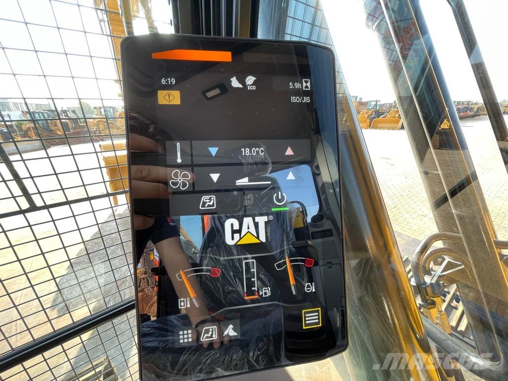 CAT 324 Bagri goseničarji