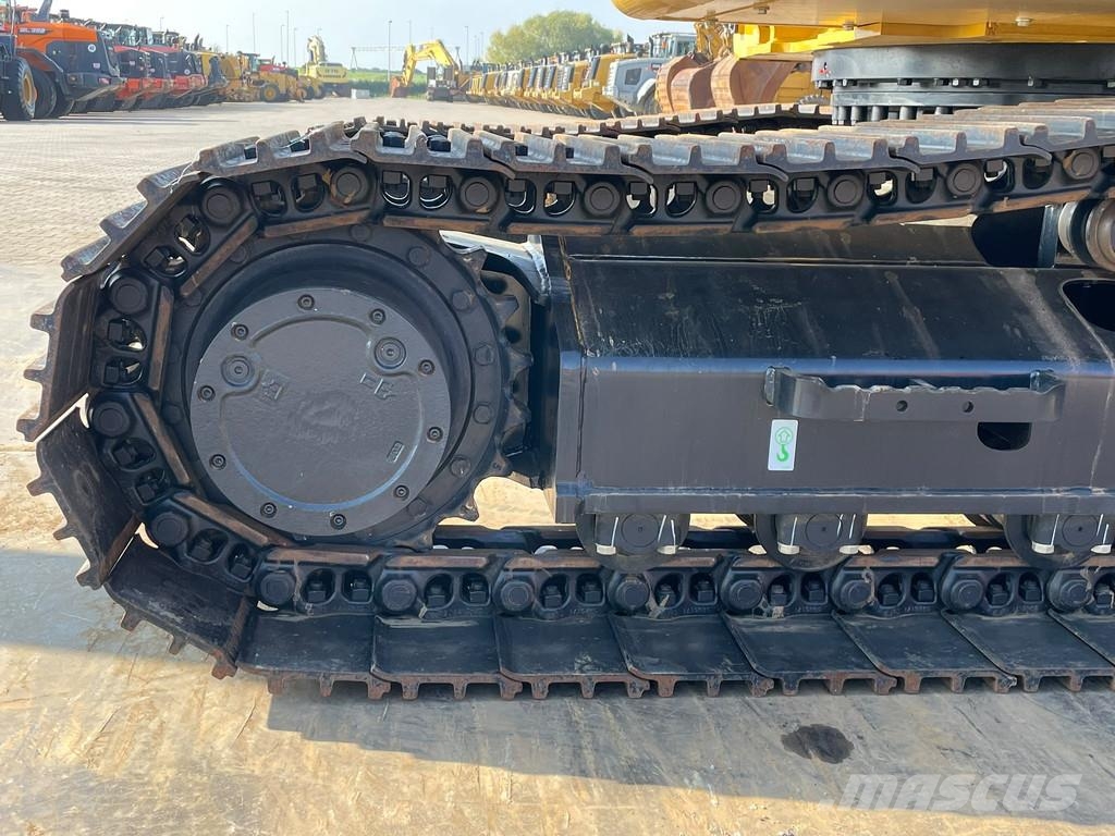 CAT 324 Bagri goseničarji