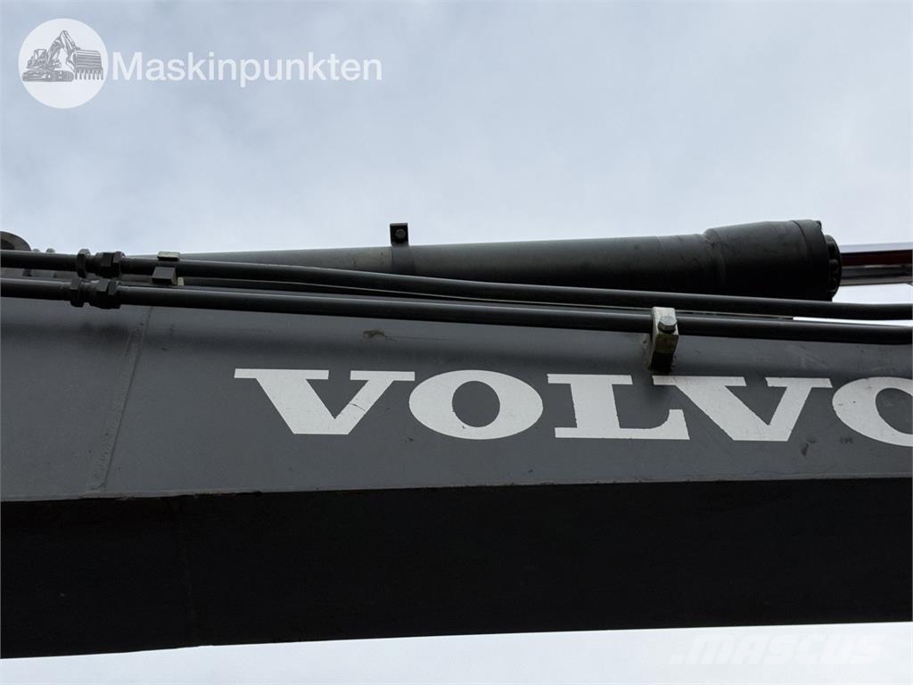 Volvo ECR145DL Telakaivukoneet