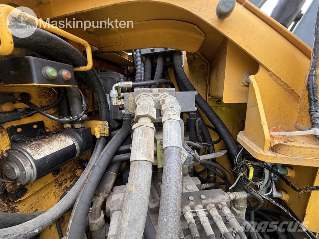 Volvo ECR145DL Telakaivukoneet
