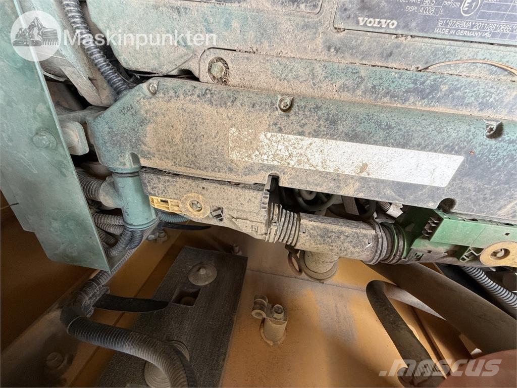 Volvo ECR145DL Telakaivukoneet