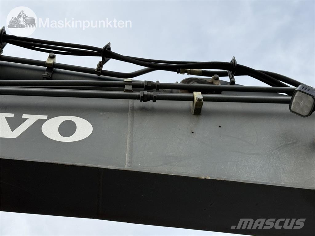 Volvo ECR145DL Telakaivukoneet