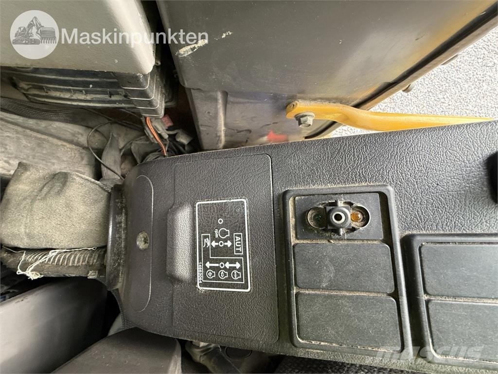 Volvo ECR145DL Telakaivukoneet