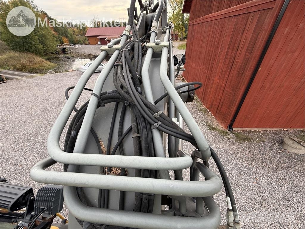 Volvo ECR145DL Telakaivukoneet