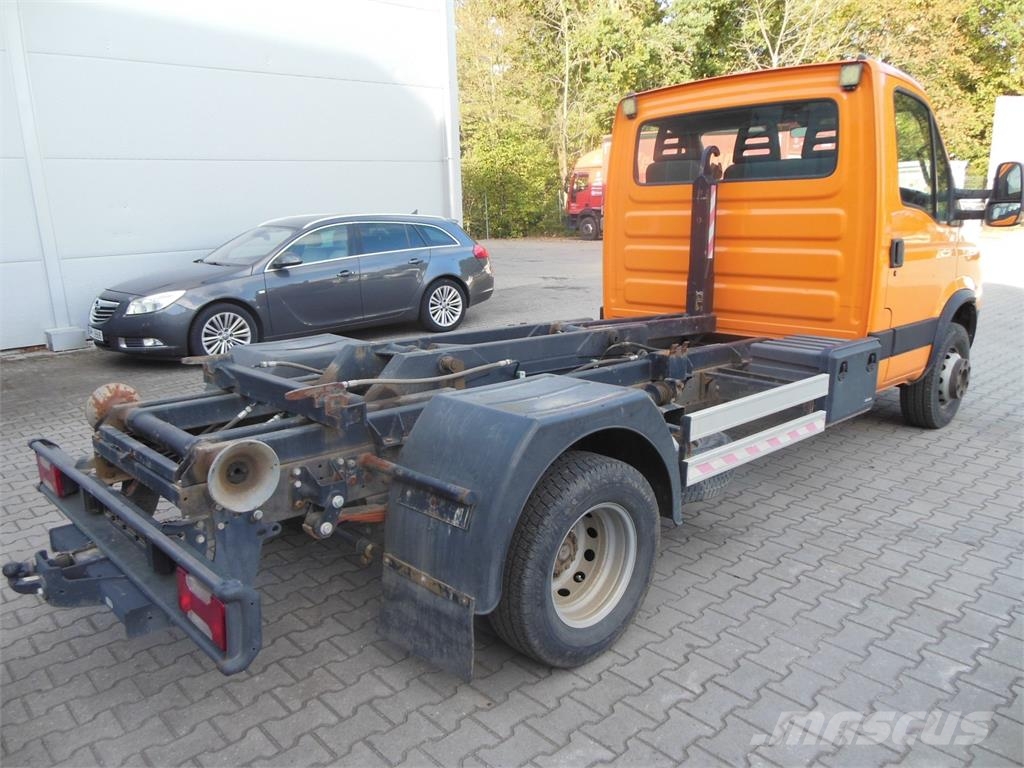 Iveco Daily 65C15, Hákový nosič kontejnerů CTS 303 Vrachtwagen met containersysteem