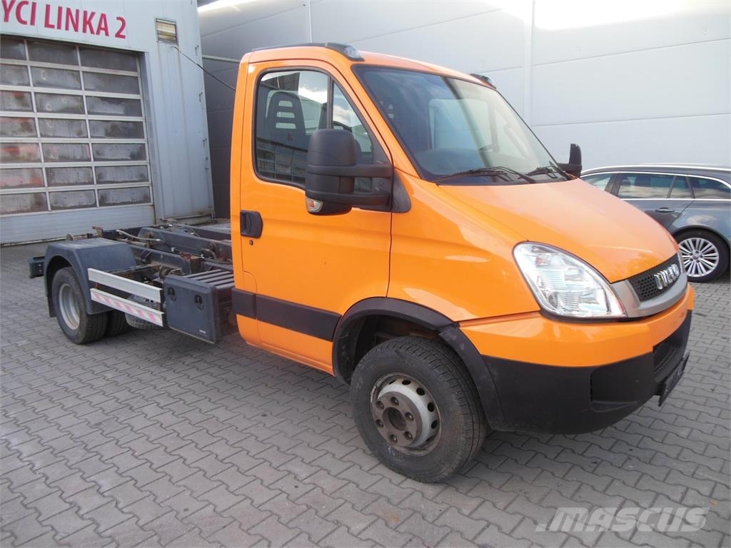 Iveco Daily 65C15, Hákový nosič kontejnerů CTS 303 Vrachtwagen met containersysteem