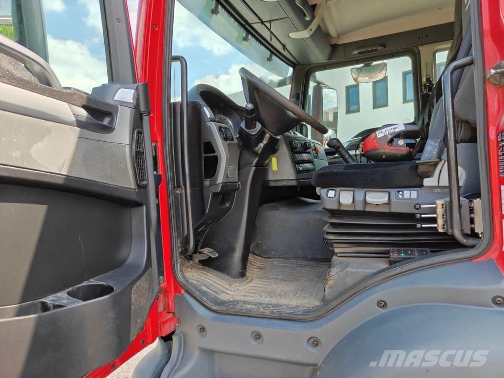 MAN TGS 35.440 8x4 tridem Euro6 Containertruck + Palfi Treileri ar āķi