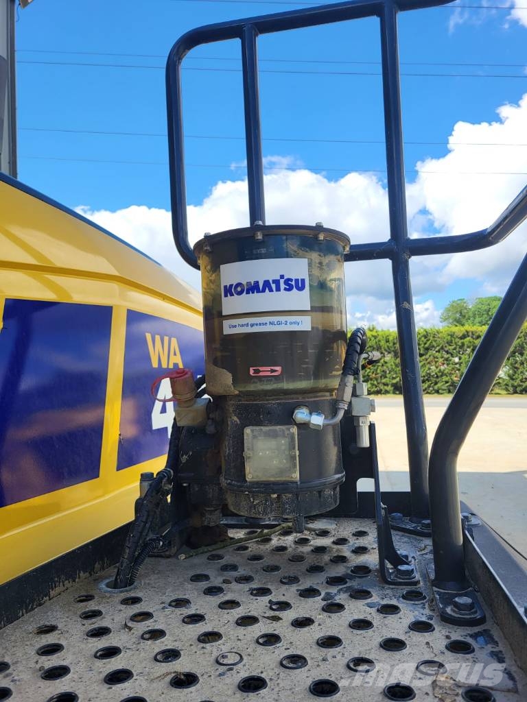 Komatsu WA485-11E0 لوادر بعجل