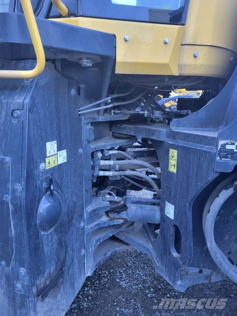 Komatsu WA485-11E0 Pás carregadoras de rodas