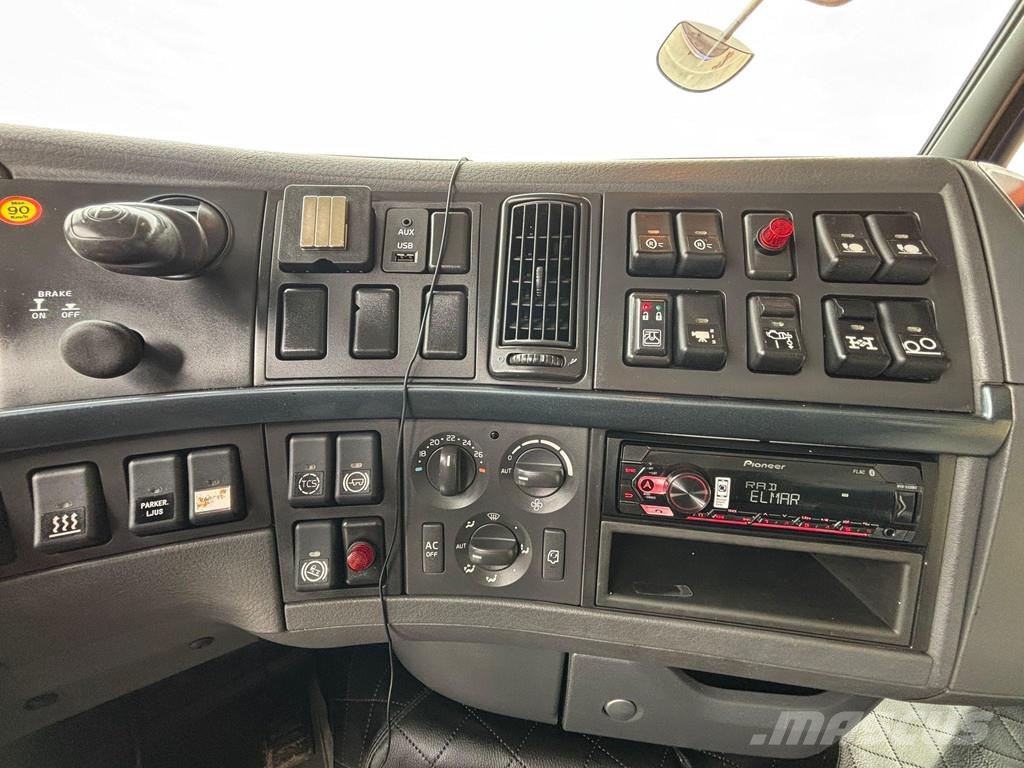 Volvo FH 500 6x4 PLATFORM L=6423 mm Camiones plataforma