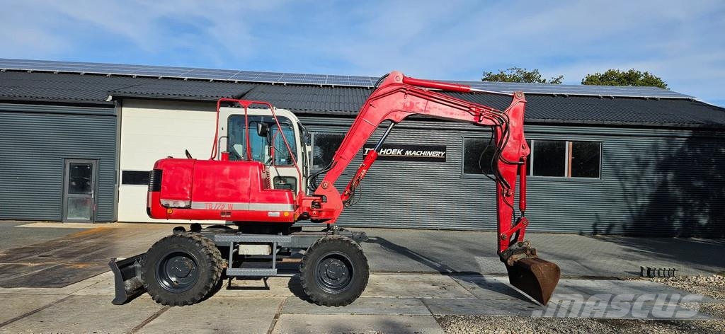 Takeuchi TB175 W Midi bagri 7t – 12t
