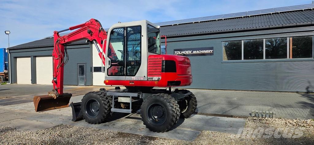 Takeuchi TB175 W Midi bagri 7t – 12t