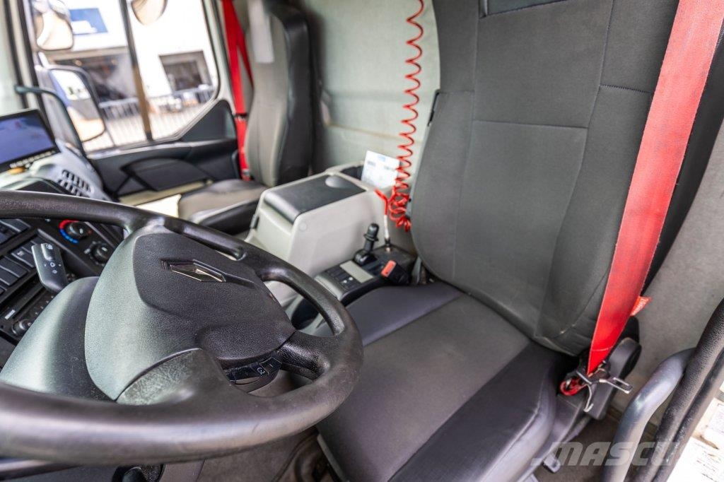Renault D19.320 DXI+DHOLLANDIA 2T. Camion Fourgon