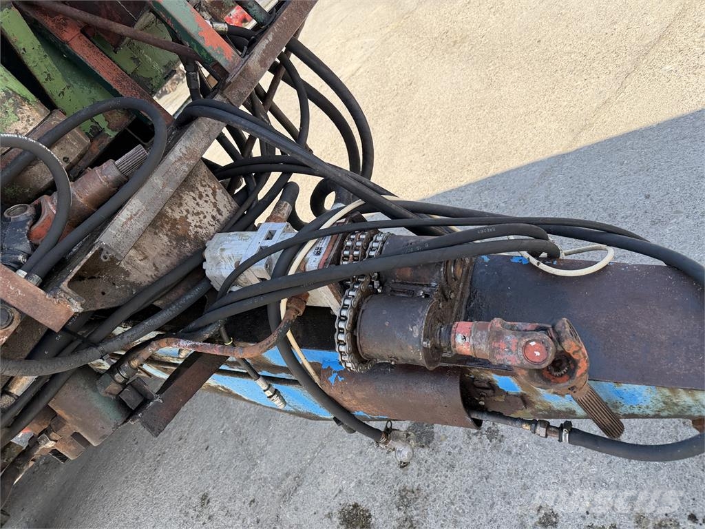 VIN 862 - KUKA jednostranný vyklápač prives VIN 862 Remolques volquete