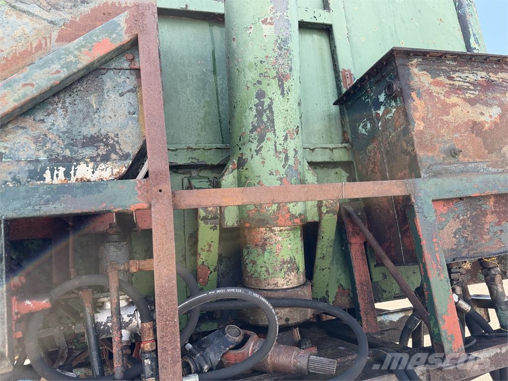 VIN 862 - KUKA jednostranný vyklápač prives VIN 862 Remolques volquete