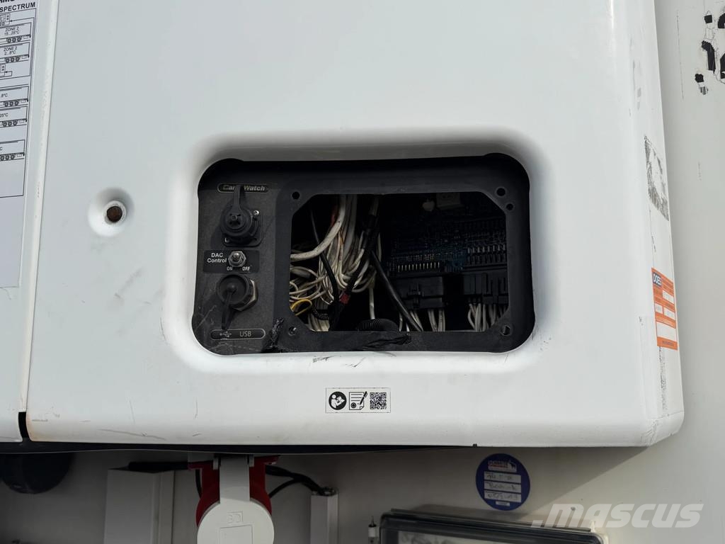 Schmitz Cargobull Thermo King SLXi Spectrum *DEFECT* Double Stock Ro Koel-vries opleggers