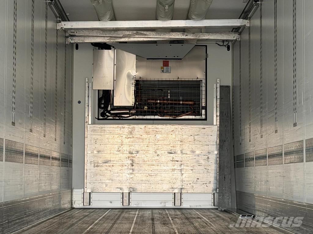 Schmitz Cargobull Thermo King SLXi Spectrum *DEFECT* Double Stock Ro Koel-vries opleggers