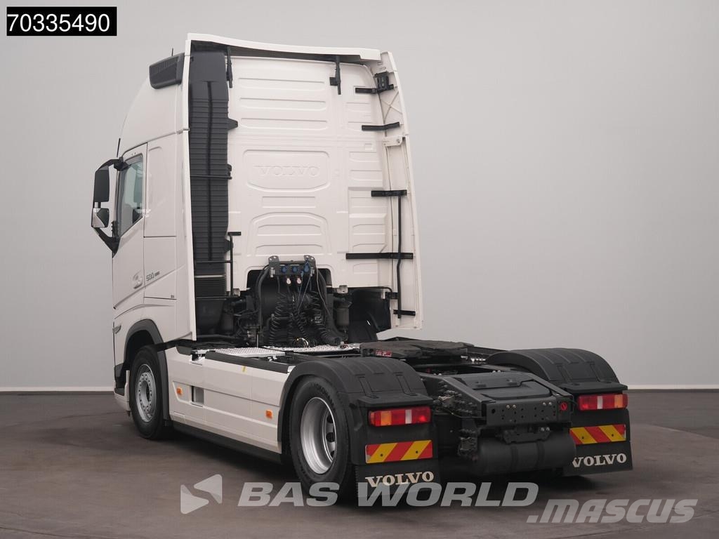 Volvo FH 500 4X2 XL 2x Tanks I-ParkCool ACC Sattelzugmaschinen