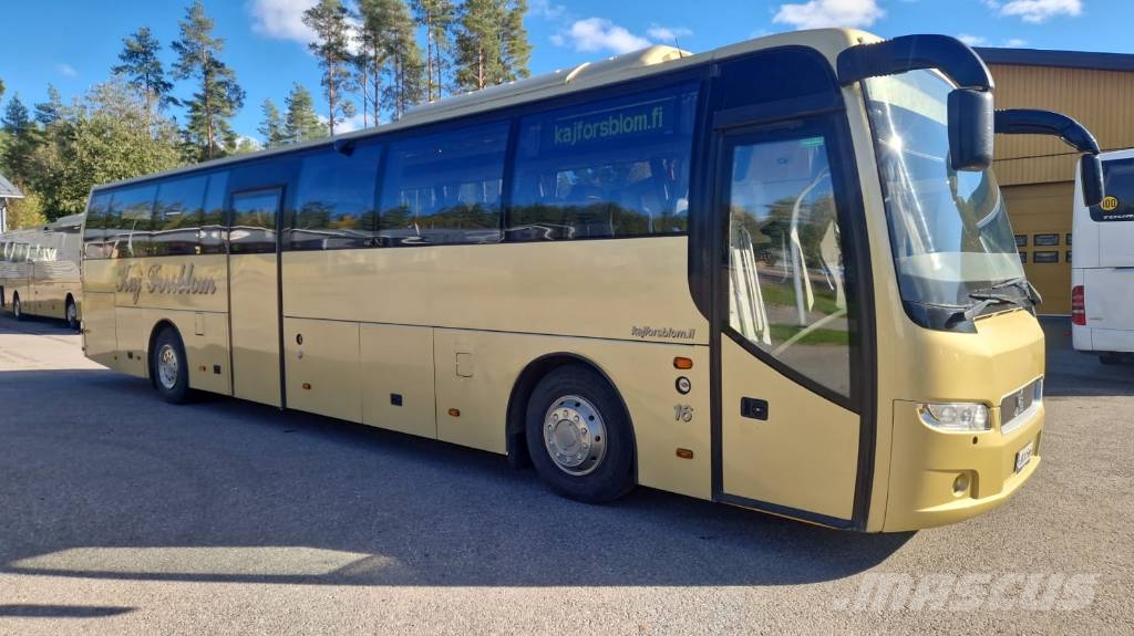 Volvo 9700 S 長距離バス