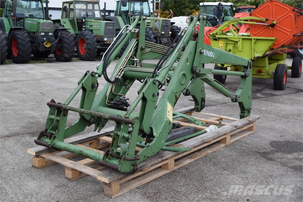 Fendt Frontlader für Fendt Serie 400 لوادر وحفارات أمامية