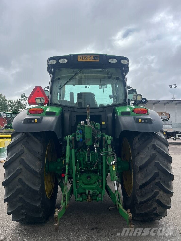 John Deere 6150 R Trattori