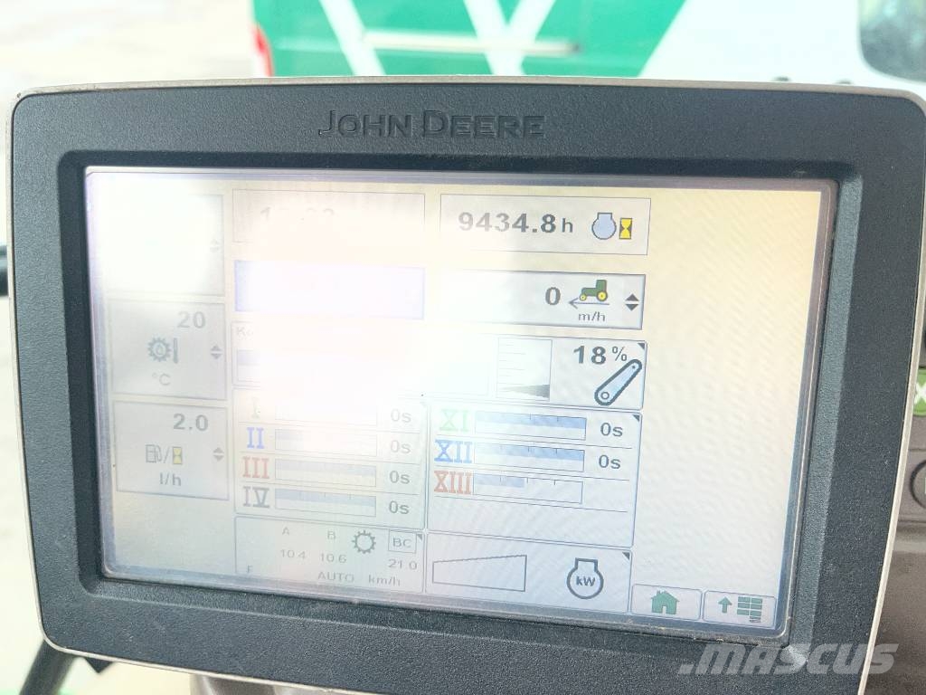 John Deere 6150 R Trattori