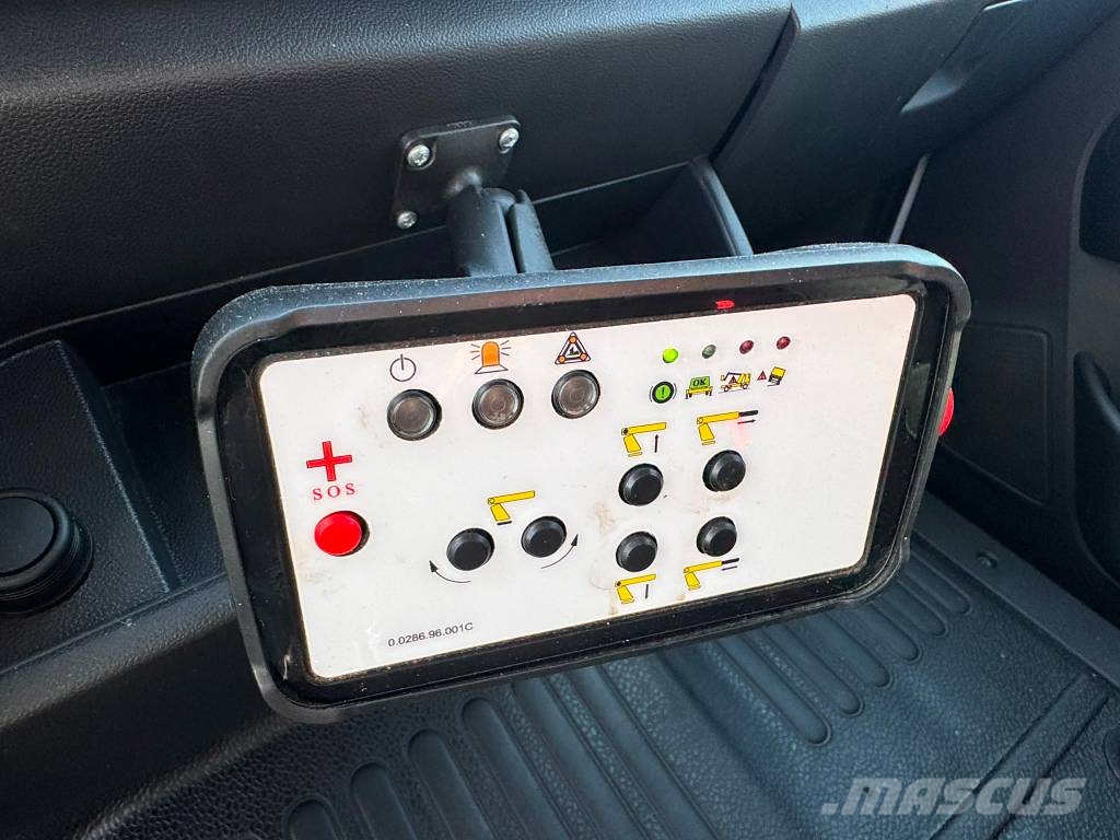 Renault Master Hubarbeitsbühne Steiger Drugi
