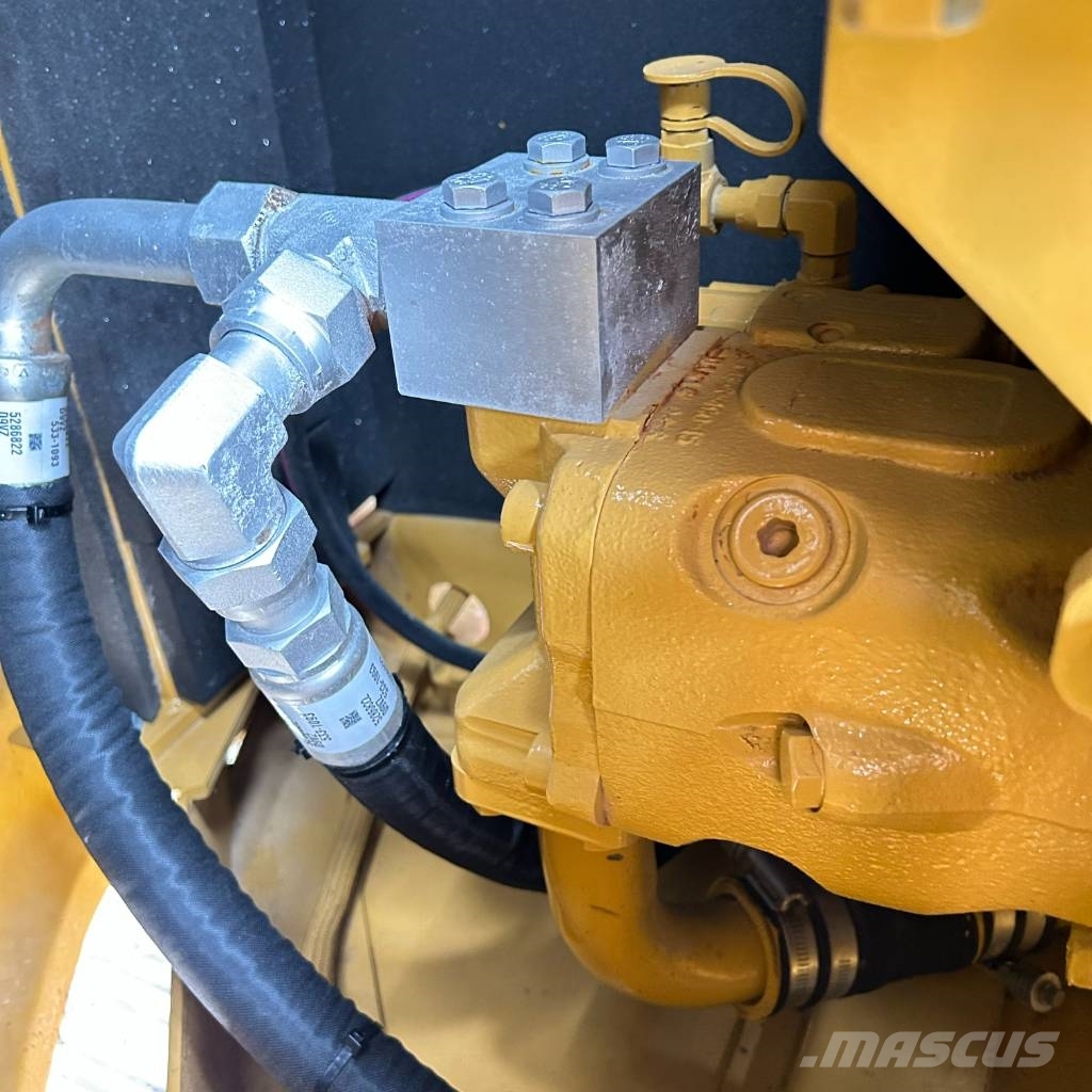 CAT 307E 대형 굴삭기 29톤 이상