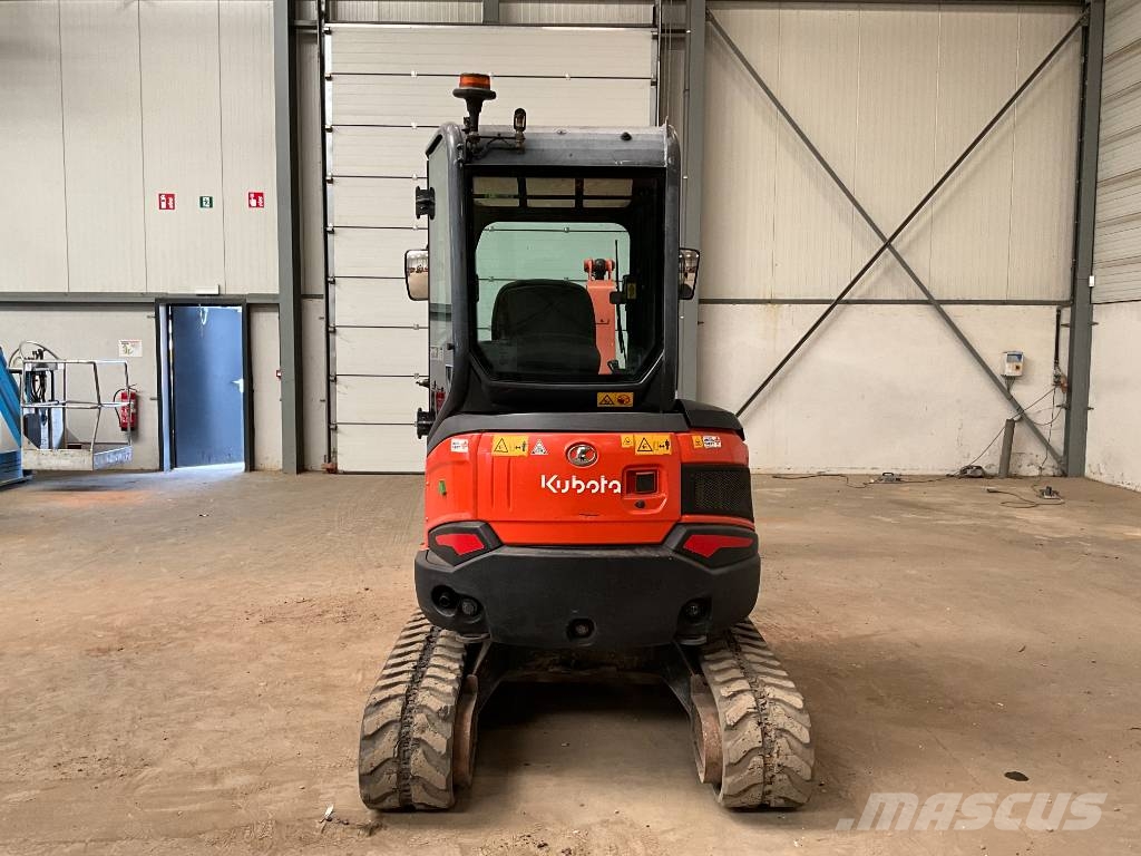 Kubota U 27-4 Minigraafmachines < 7t