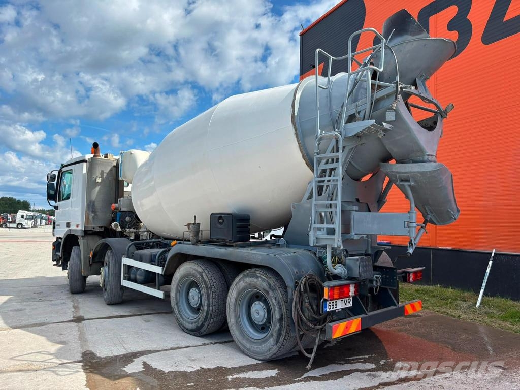 Mercedes-Benz Actros 3244 8x4 CIFA SL 9 m3 Camiones hormigonera