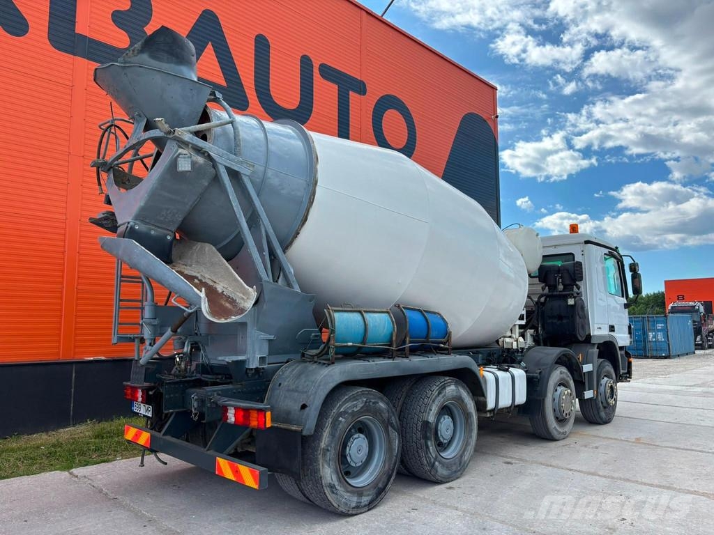 Mercedes-Benz Actros 3244 8x4 CIFA SL 9 m3 Camiones hormigonera