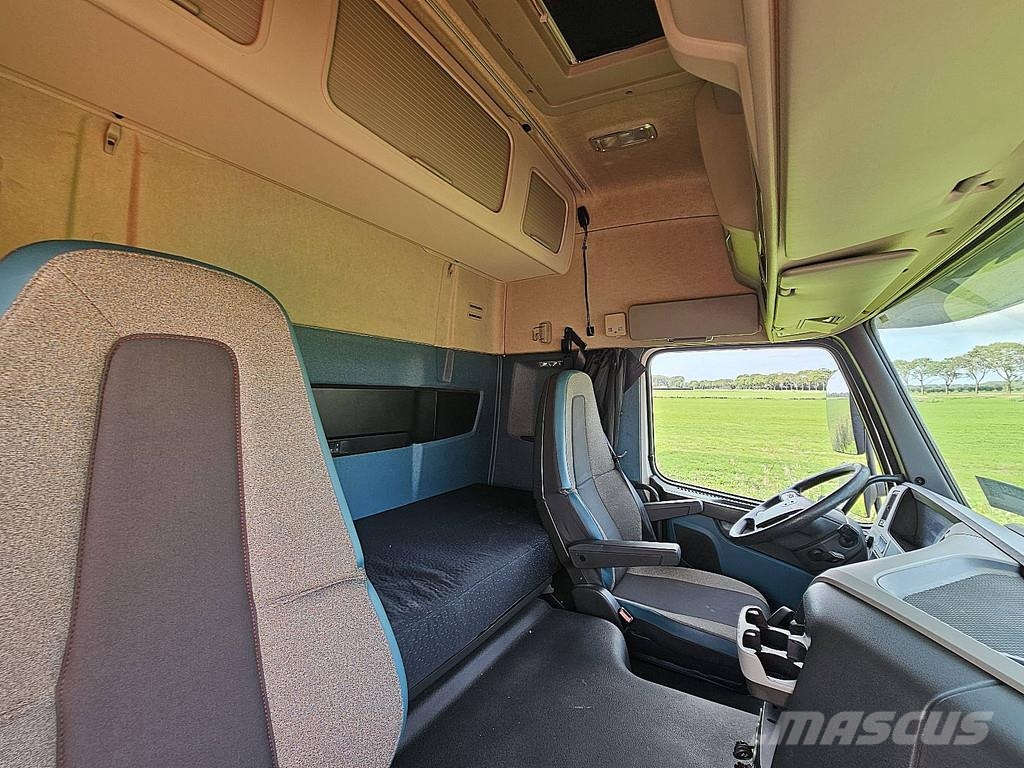 Volvo FM 450 450 Skirts Airco Prime Movers