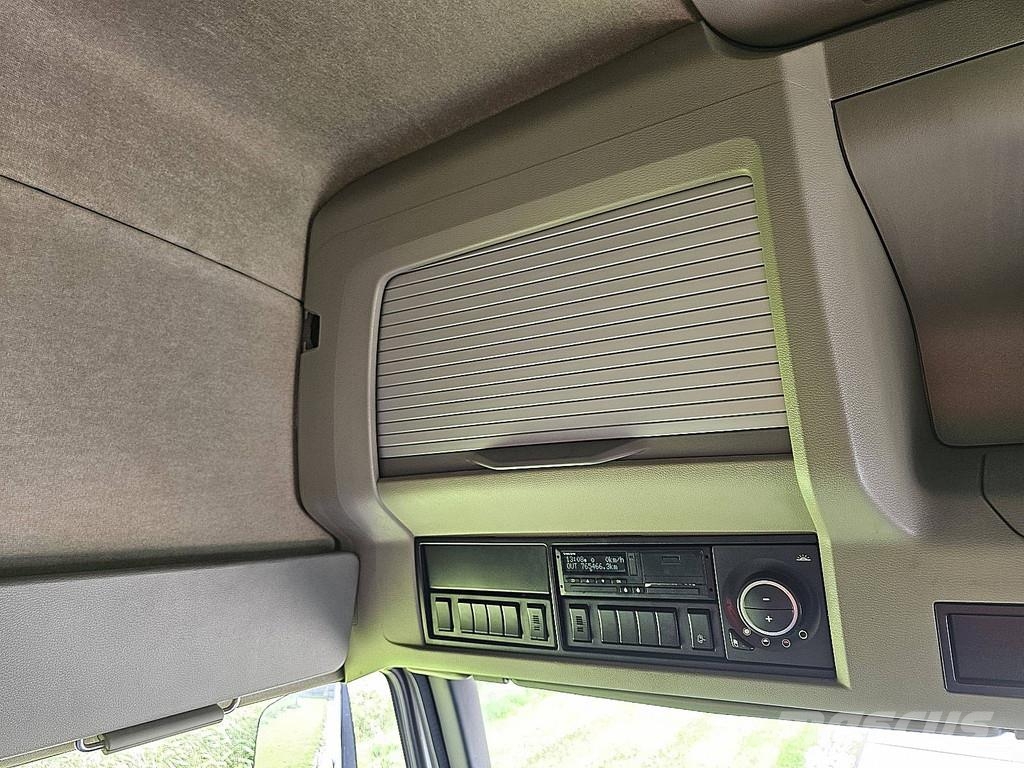 Volvo FM 450 450 Skirts Airco Prime Movers