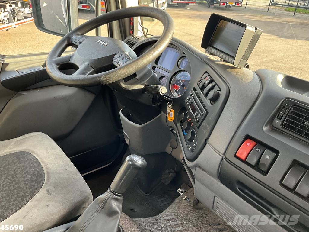 DAF FA 55 LF 220 HMF 10 Tonmeter laadkraan Just 119.28 Самосвал