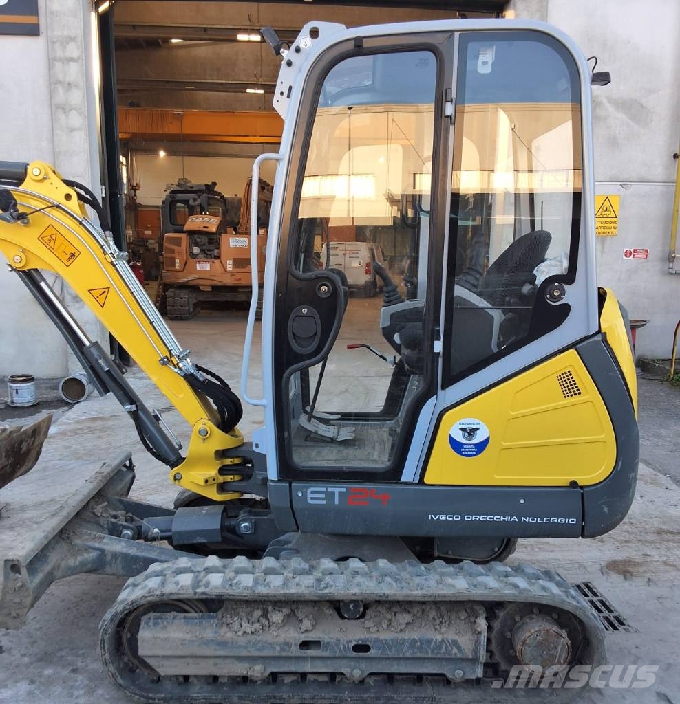 Wacker Neuson ET 24 ミニ油圧ショベル 7t以下（ミニユンボ・ミニディガー）