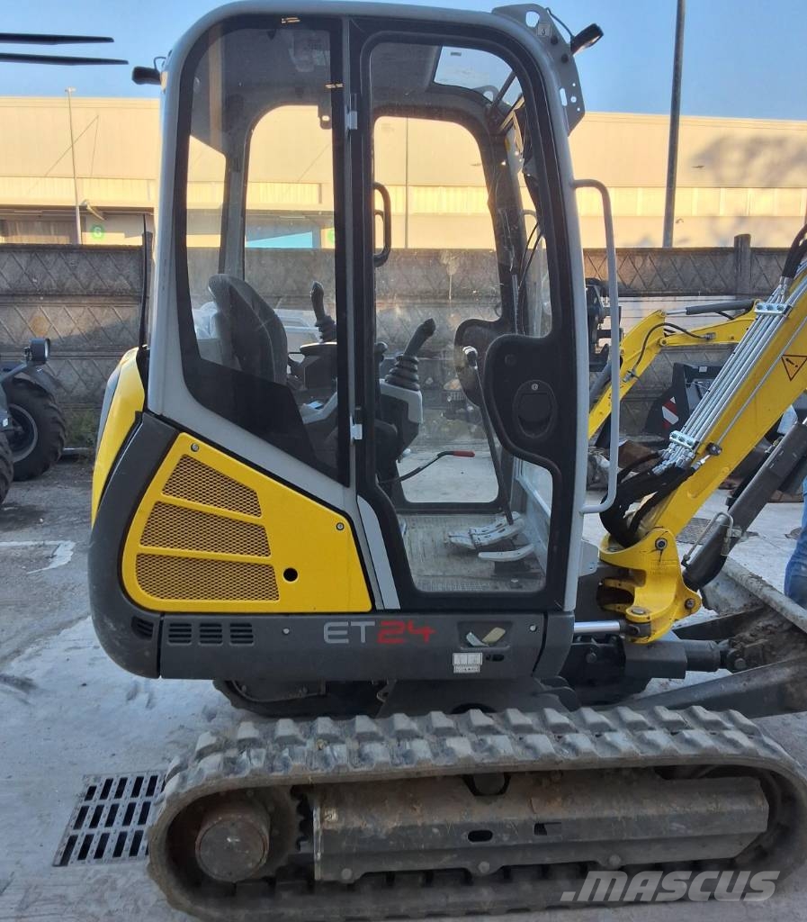 Wacker Neuson ET 24 ミニ油圧ショベル 7t以下（ミニユンボ・ミニディガー）