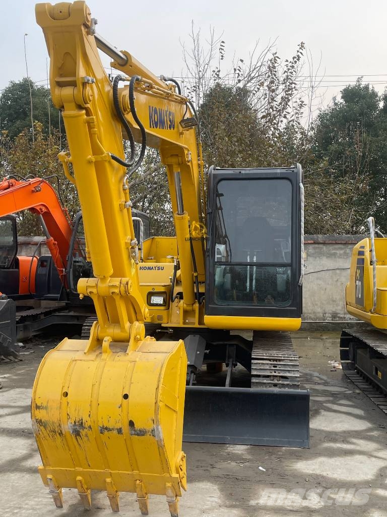 Komatsu PC 60 Εκσκαφάκι (διαβολάκι) < 7t