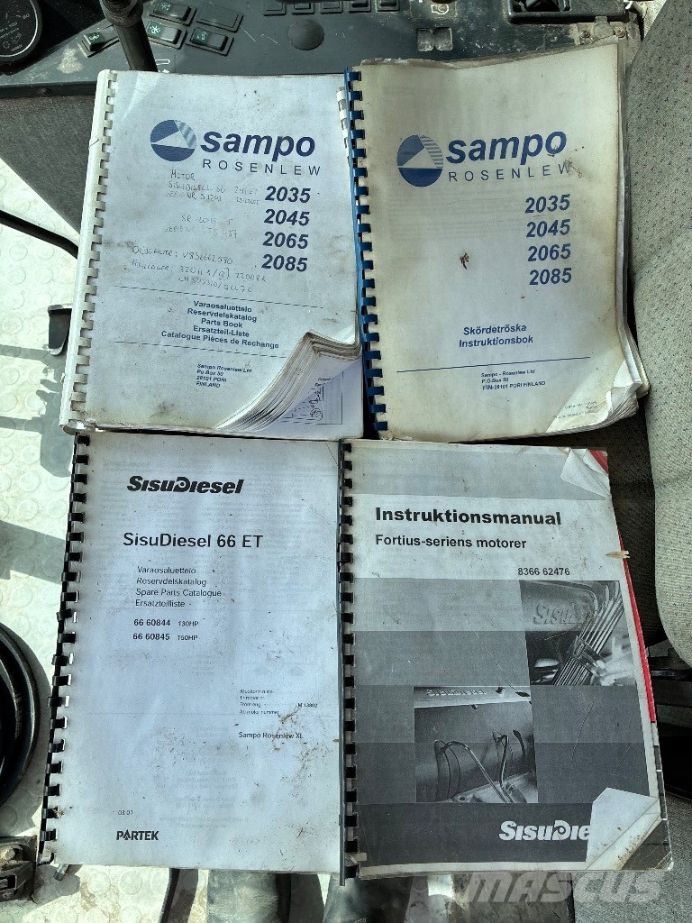 Sampo-Rosenlew 2045 HT Sklízecí mlátičky