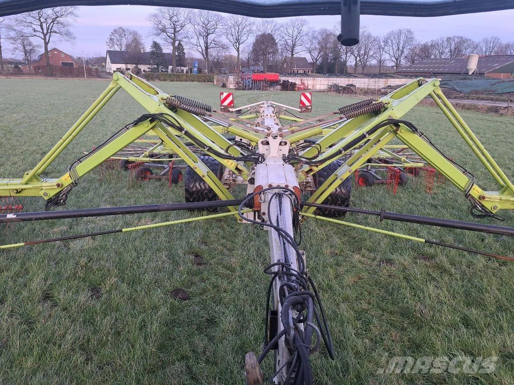CLAAS Liner 4000 Gadanheiras-fileiras